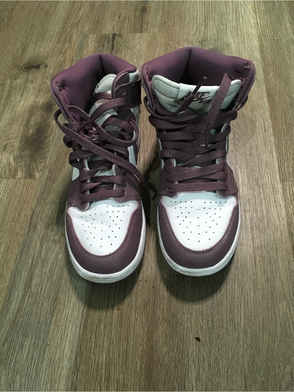 Nike High-Top Sneakers in Burgundy and White